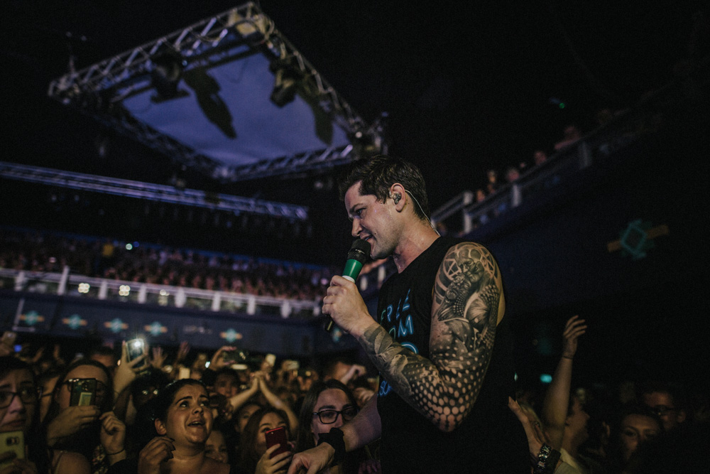 Danny O'Donoghue on The Script 2017 UK Tour meeting fans during concert